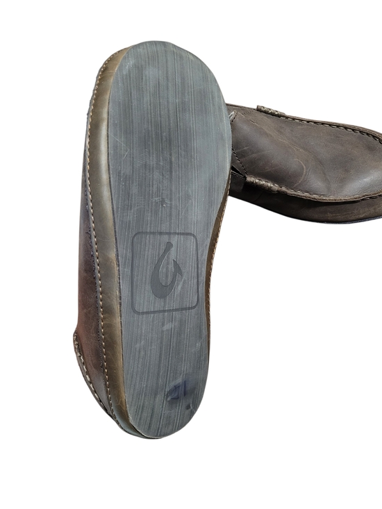 OluKai Moloa Leather Slippers main image 6